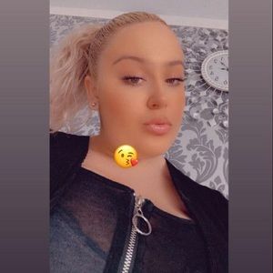 Meet your Posher, Natalia